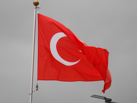 Немецкие туристы в Турции отказались делить отели с пострадавшими от землетрясения