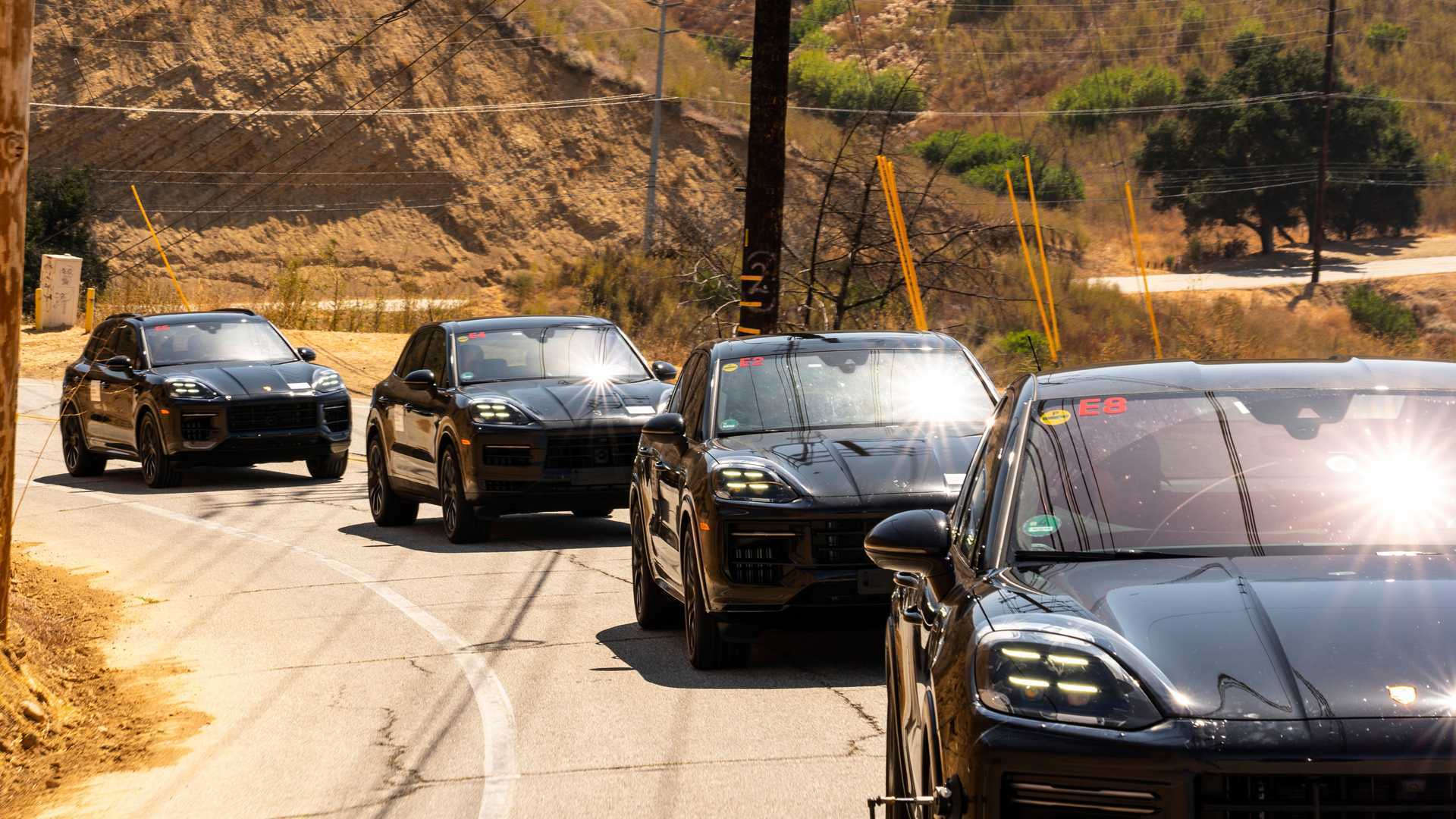 Porsche Cayenne (2024) на испытаниях прототипа: апелляция сразу. S Получает V8, гибриды имеют большую батарею, а также новое шасси