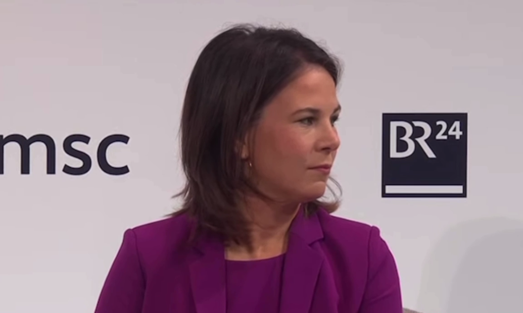 Немного про Бербок и не только