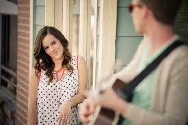 Как же понять что вы симпатичны девушке!