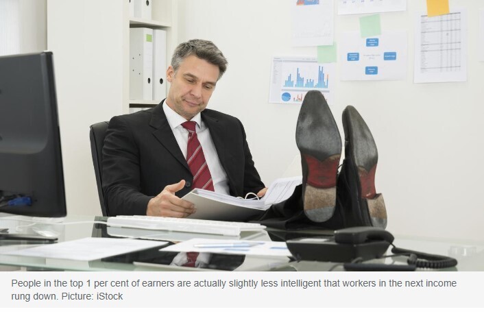 Исследование показало, что высокооплачиваемые работники менее интеллектуальны, чем работники более низкого ранга