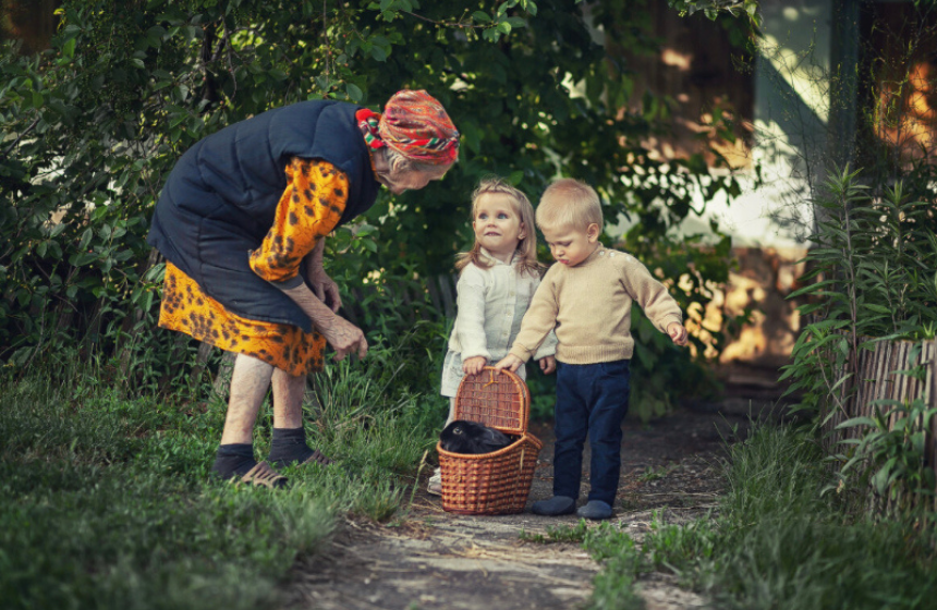 «Нечего расслабляться, пусть пенсионеры работают, а школьники учатся!» Что грозит летним школьным каникулам?