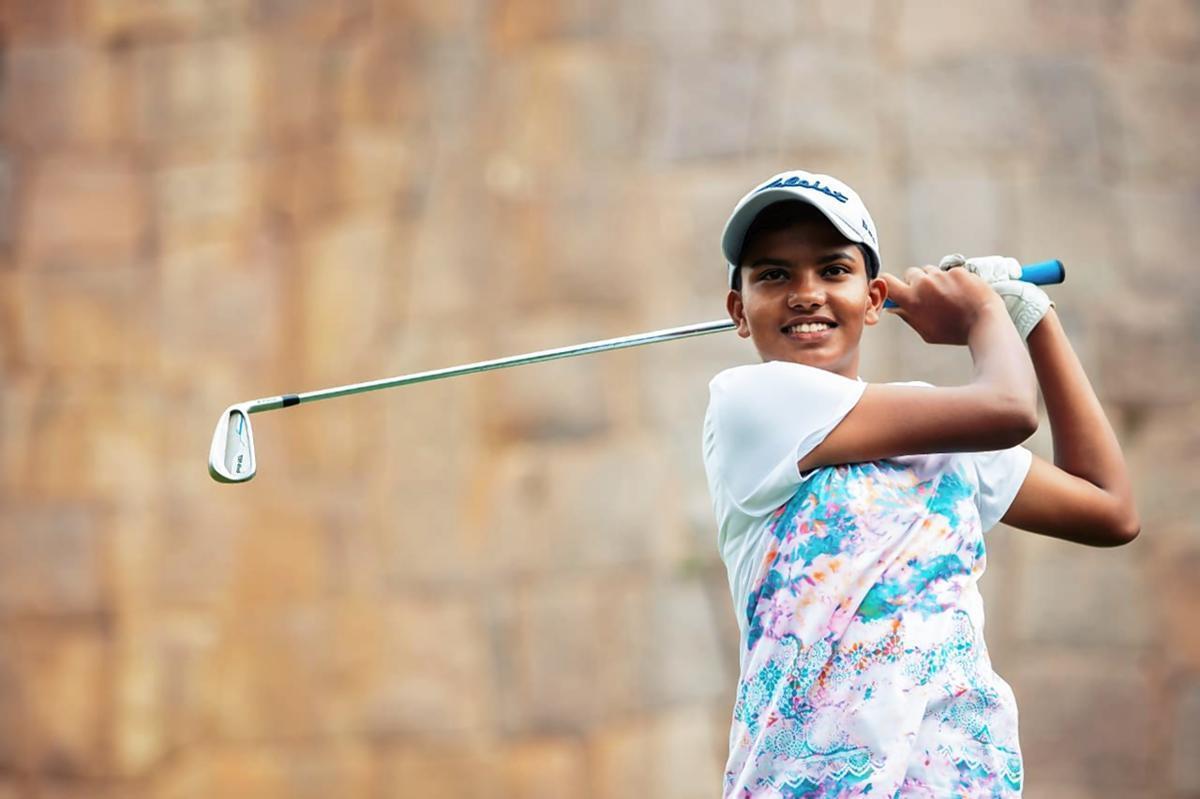 ГОЛЬФ Снеха хочет добавить больше серебра, так как Вани и Амандип стали фаворитами