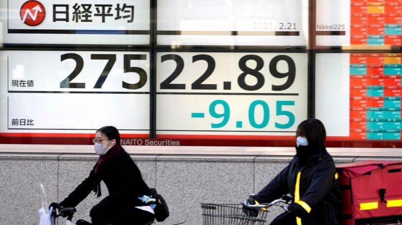 Азиатские акции в основном падают после закрытия торгов в США в связи с праздниками