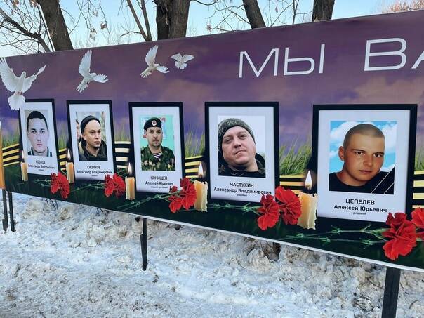 Блажен ,кто посетил сей мир в его минуты роковые!