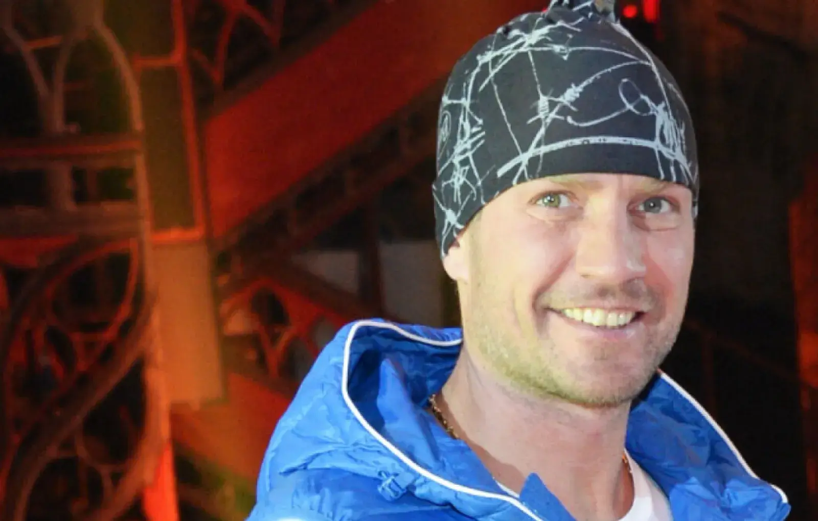 Роман Костомаров сегодня 1 апреля 2023г: Перевод в Германию? Что нового в лечении Романа. .Что говорят в семье? Как чувствует себя фигурист сегодня