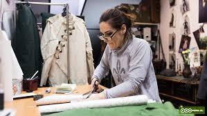 Фрилансер-художник-модельер .