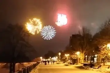 Салют в Самаре 23 февраля 2023 года: фото, видео