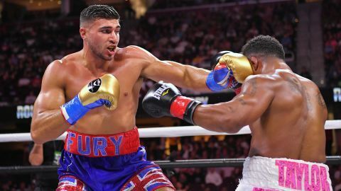 "Самый большой бой в боксе: Джейк Пол и Томми Фьюри столкнутся в эпическом бою!"