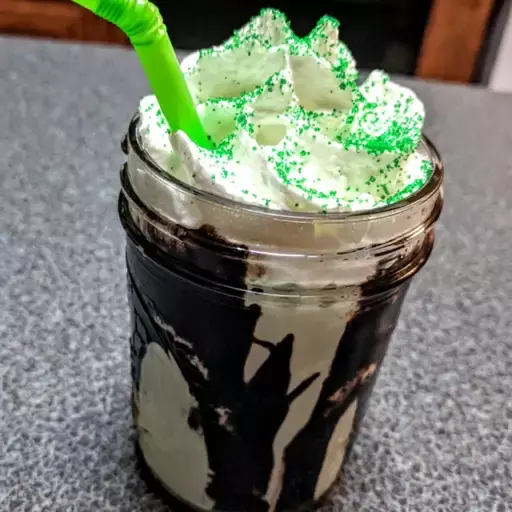 Коктейли "Трилистник"