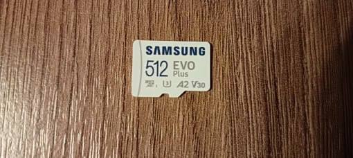 Карта памяти MicroSD