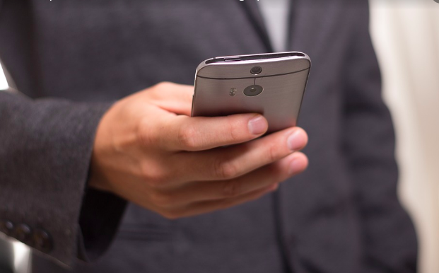 Будущее бизнеса: Как технологии трансформируют отрасли?