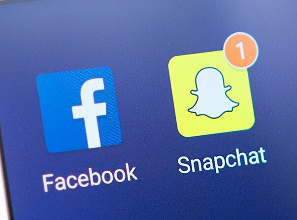 Мета вызывает генеративный отряд ИИ, когда Snap выпускает бота на базе ChatGPT