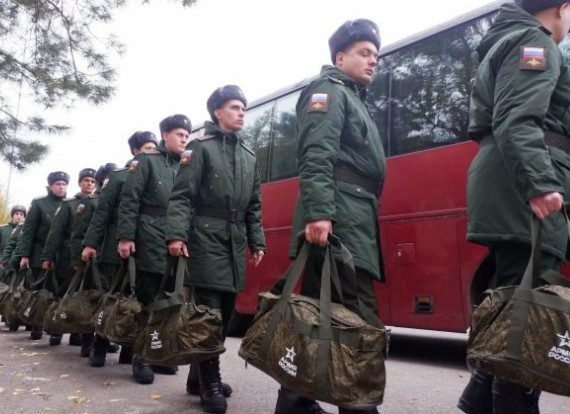 "Возмужал – готовься служить": зачем в России повышается возраст призыва на срочную военную службу?