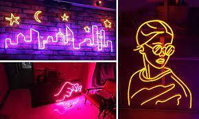 Производство неоновых вывесок.