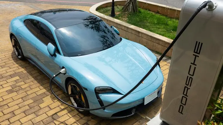 10 самых впечатляющих электромобилей всех времен