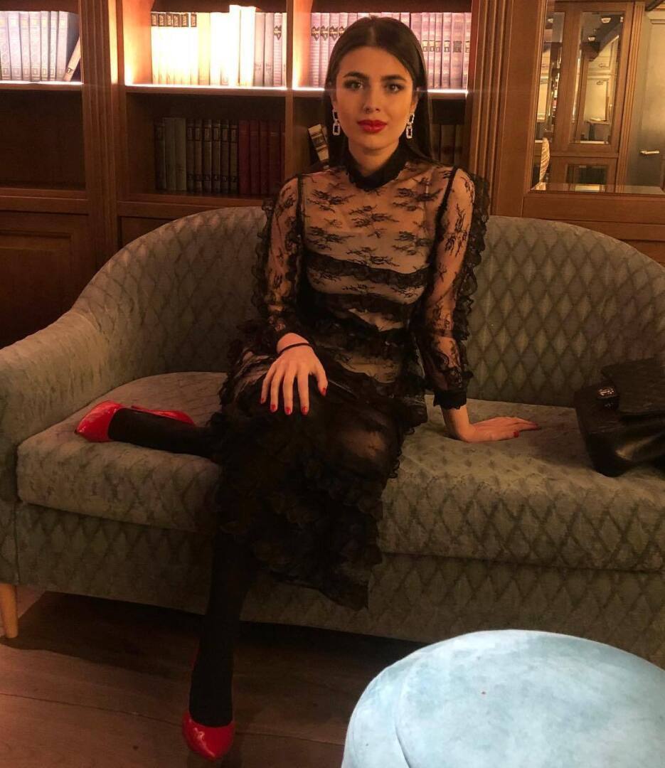 Эльмира Абдразакова (красивые девушки и женщины)