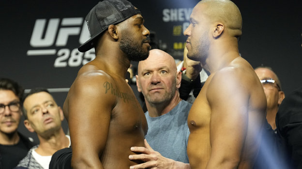 Джон Джонс вернулся!