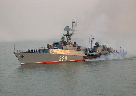 Малый противолодочный корабль «Кореец» Тихоокеанского флота уничтожил подводную лодку в рамках учений.