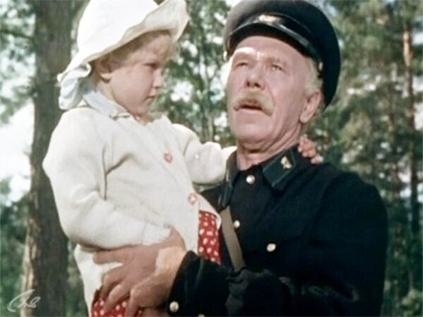 "Девочка ищет отца": интересный, сильный, никого не оставивший равнодушным, но малоизвестный фильм с 5-летней актрисой Анной Каменковой в главной роли