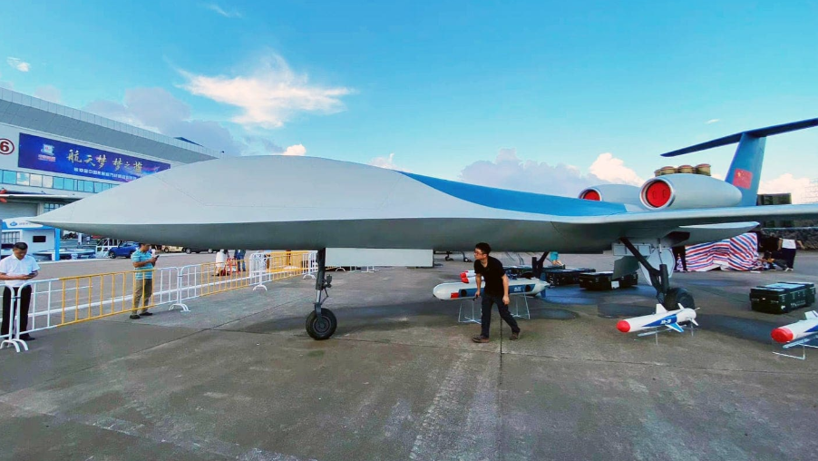 Тайвань начинает ускоренную разработку и промышленное производство беспилотников .