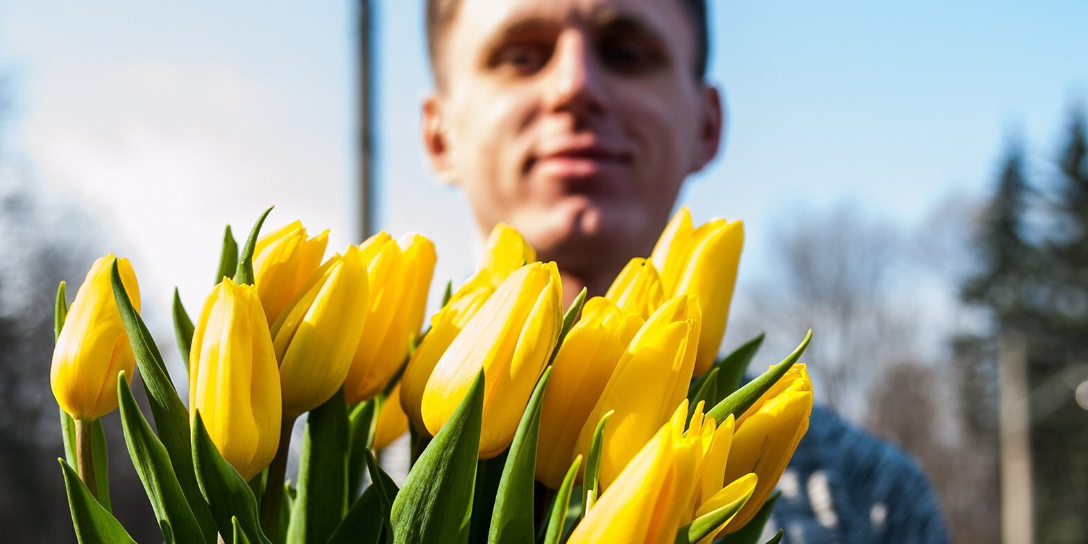 150 тысяч тюльпанов москвичкам и гостьям столицы: как Москва будет праздновать Международный женский день, расписание концертов