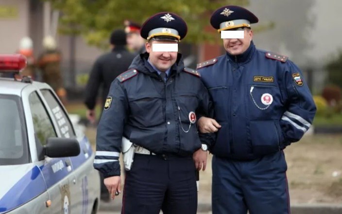 Разные стратегии защиты по уголовным делам за взяточничество и за коммерческий подкуп.