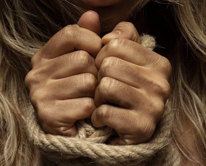 Почему все хотят зарабатывать не поднимая "задницу"?