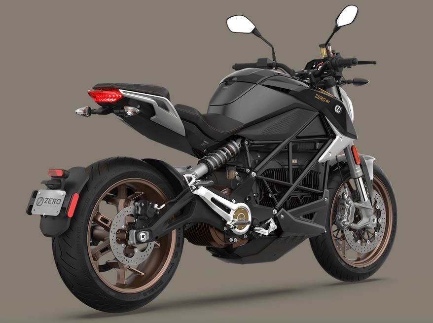 Обзор мотоцикла Zero SR/F Cypher III+ одного из лидеров электрических мотоциклов