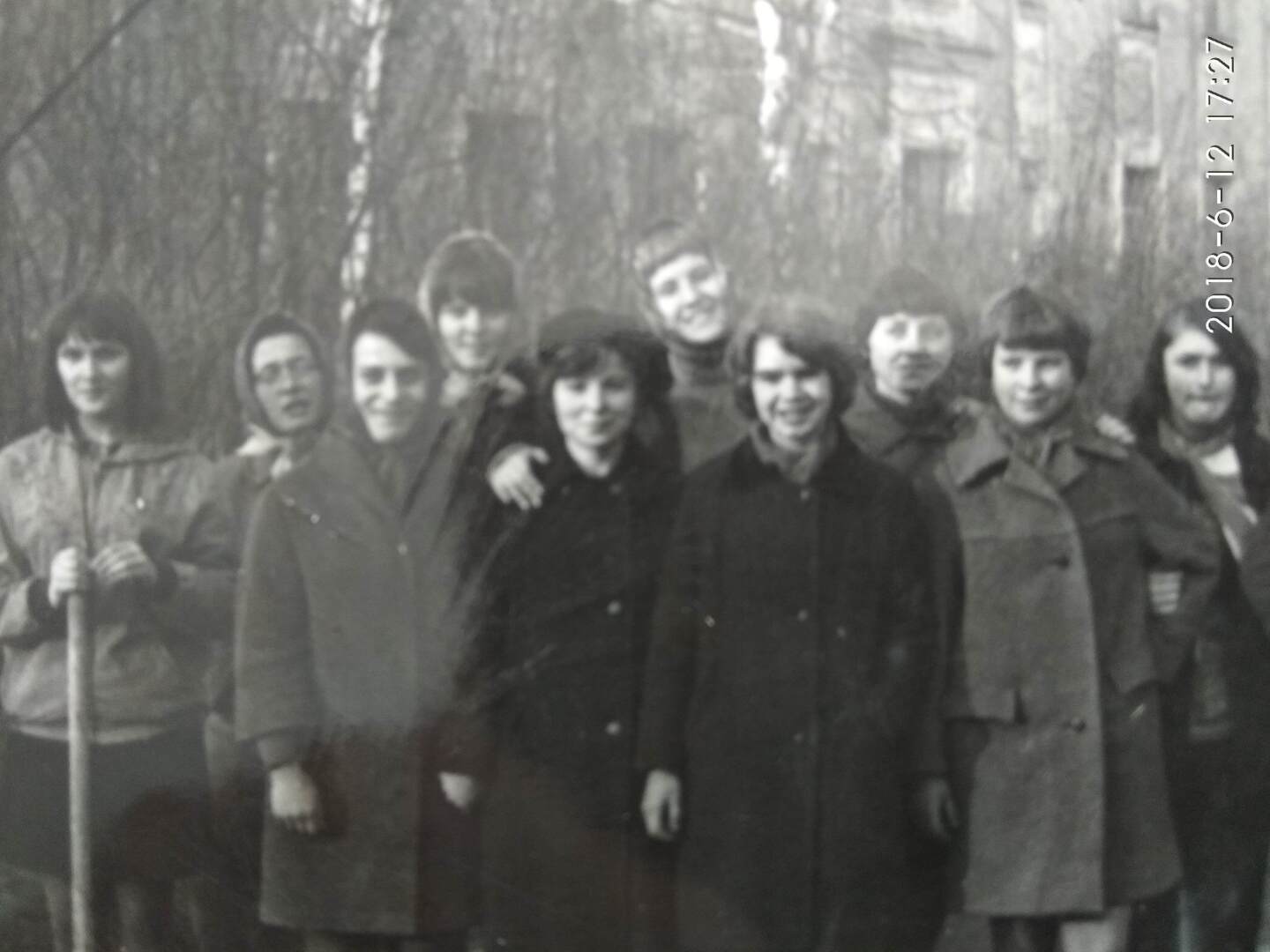 Почти правдивая история к 8 марта.