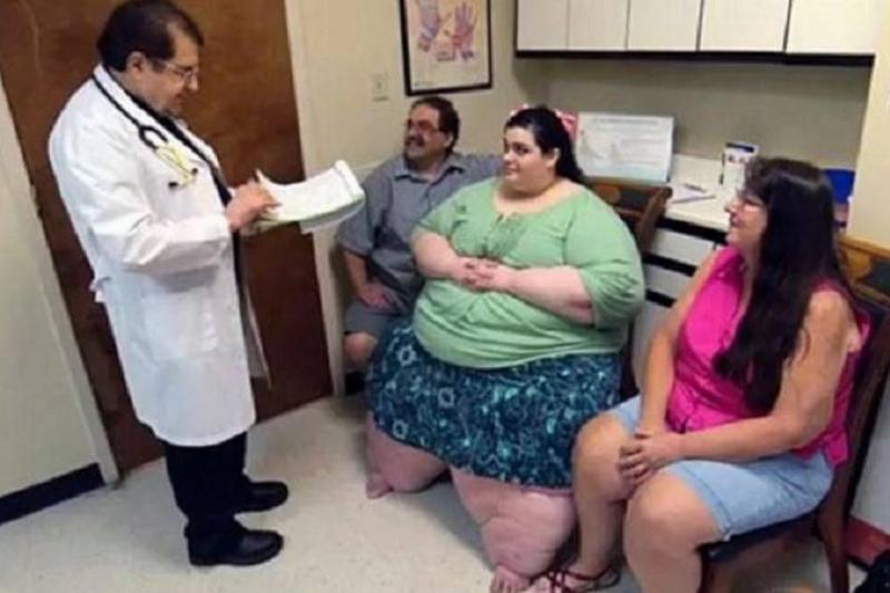 Эта личность с избыточным весом похудела на 420 фунтов, и теперь она выглядит потрясающе