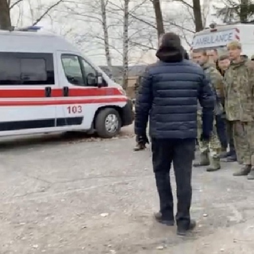 Μинoбopoны: ceгoдня вoзвpaщeны из плeнa 90 poccийcких бoйцoв