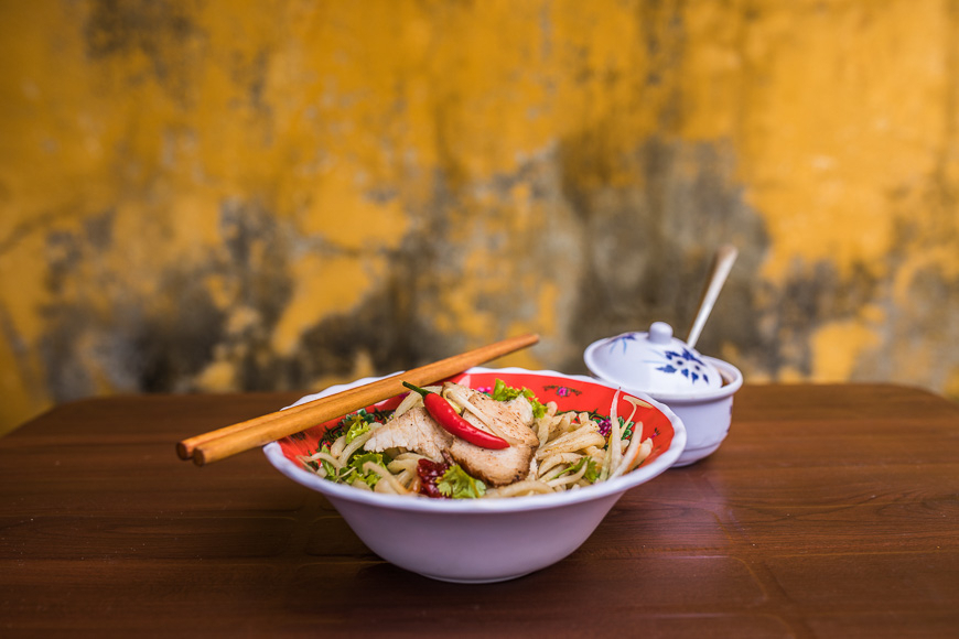 Оставайтесь дома с Вьетнамом.