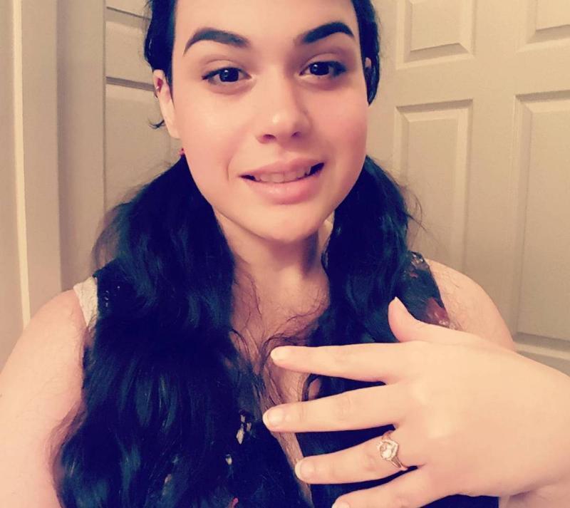 Эта личность с избыточным весом похудела на 420 фунтов, и теперь она выглядит потрясающе