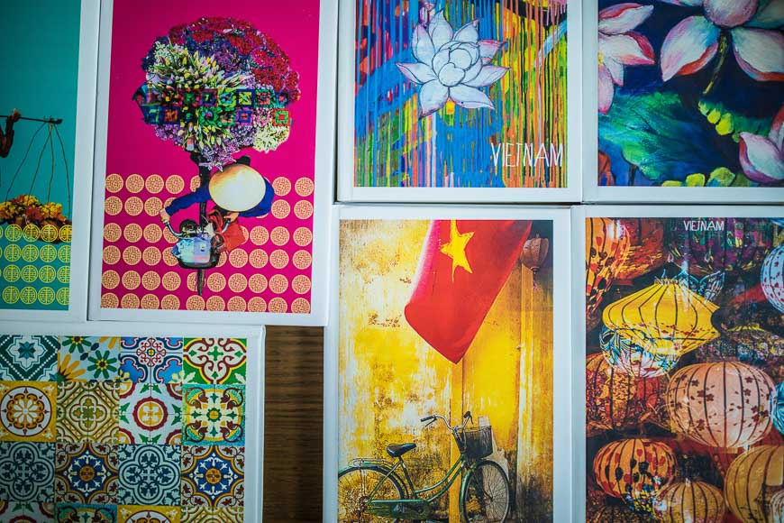 Вьетнамские книги, музыку и многое другое.