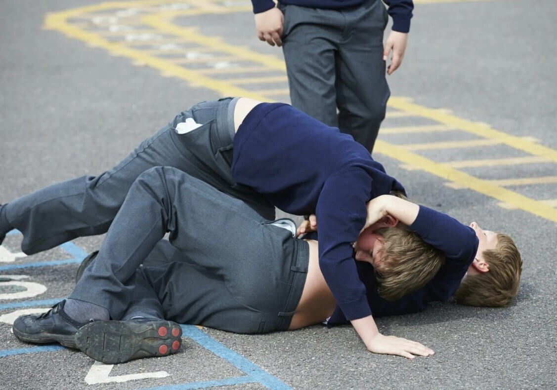 "Сила и добро должно быть с кулаками". Или Больная голова моего ребёнка