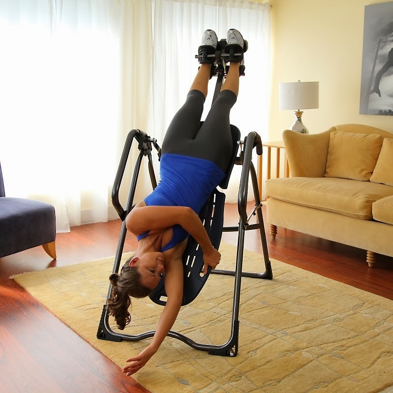 Стол инверсионный - Решение проблем с болями в спине, давлением, сосудами и сердцем, вестибулярным аппаратом, отеками слизистой носа. И все это дома.