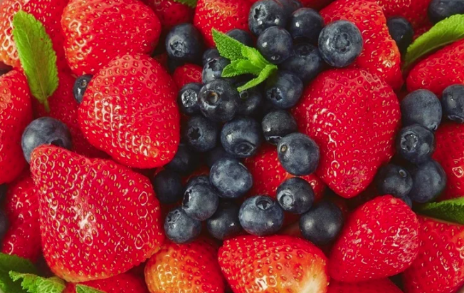 Влияние функциональных напитков на основе отвара клубники, черники и смеси клубники и черники на метаболические изменения, связанные с ожирением