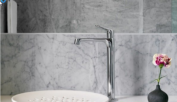 Отделка стен декоративной штукатуркой в ванной комнате