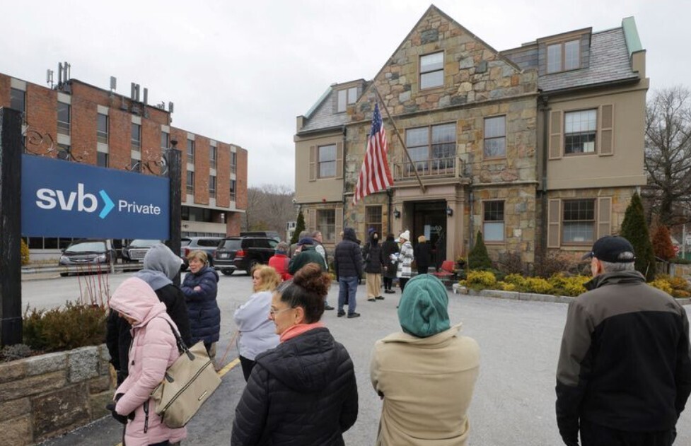 Крах Silicon Valley Bank вызвал шок на финансовом и технологическом рынках США