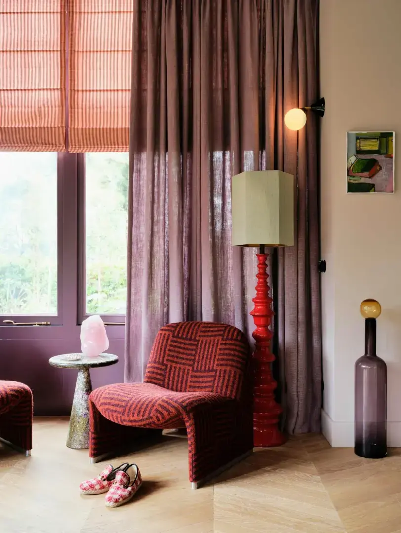 Этюд цвета и формы — в гостях у актрисы Кэрис ван Хаутен.