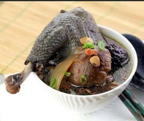 Дипломатический курьез с курицей