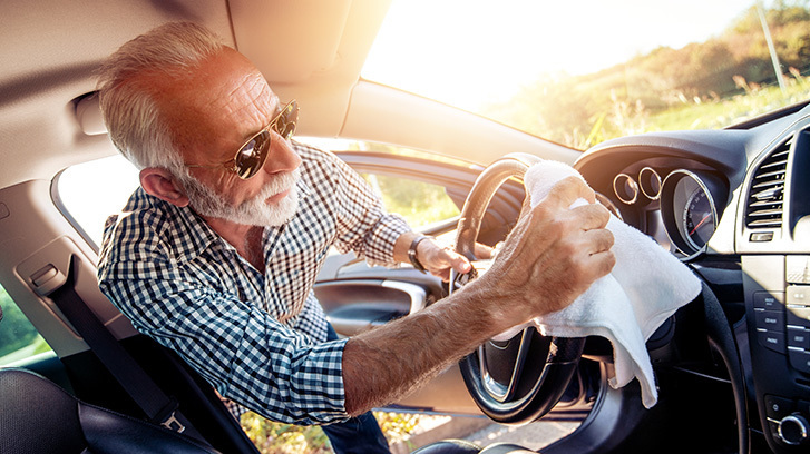 Нужно ли женщине водить машину? Или почему женщины никогда не научатся водить.