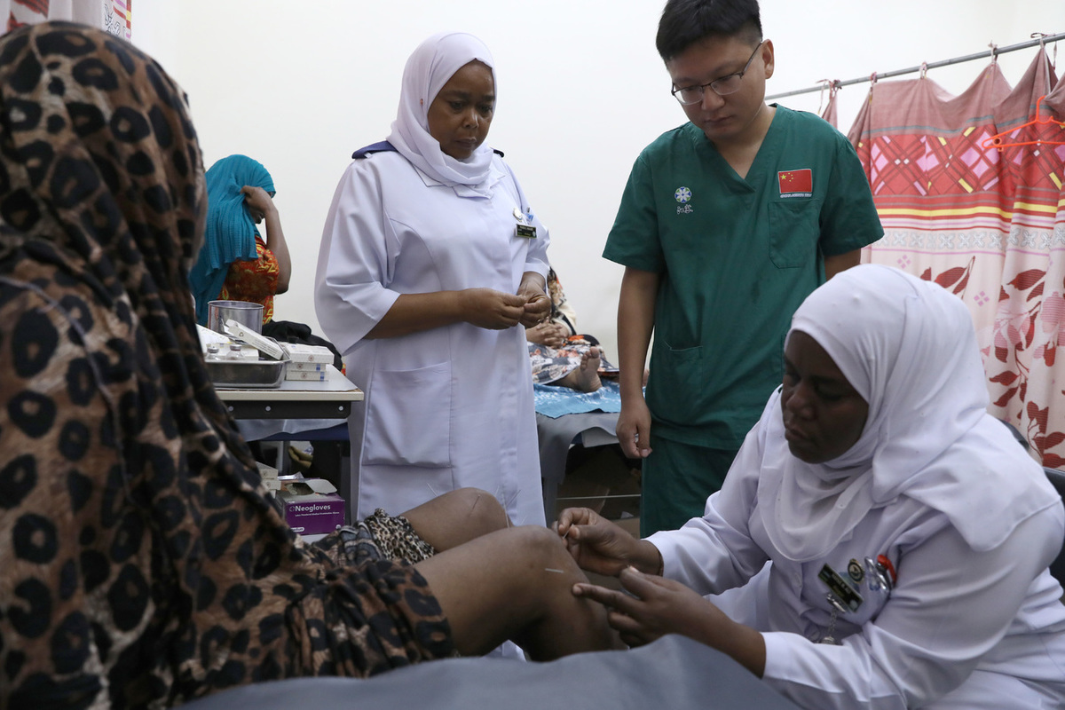 "Новый всплеск инфекции? Реакция России на неизвестную болезнь в Танзании