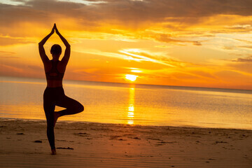 Преимущества начала дня с йоги
