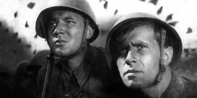 АУ! Народ очнитесь! У нас "Пир во время чумы"?