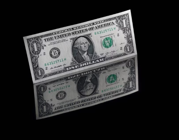 Доллар падает, так как перспективы повышения ставки ФРС ухудшаются после краха SVB