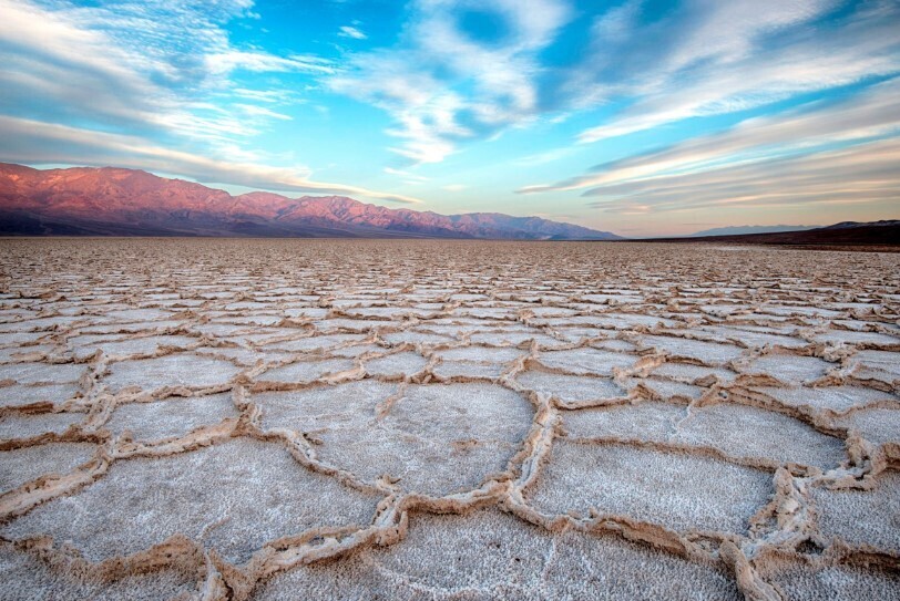 🌍Топ 10 аномальных мест в мире. Аномальные зоны России и в мире, которые стоит увидеть. Почему эти зоны аномальны? Фото и видео.🌍