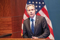 "Ну вот если он приедет, мы его арестуем": США об аресте Путина и внесение РФ в список спонсоров терроризма