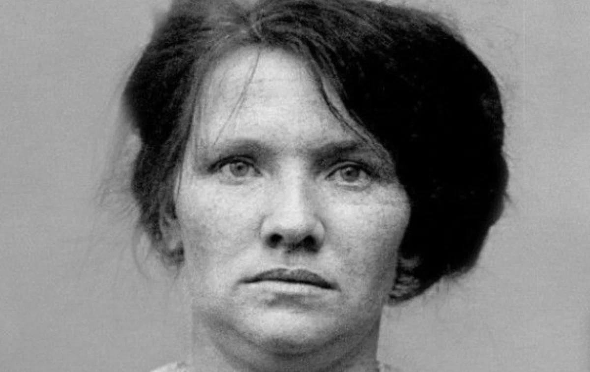 Фашист изнасиловал более 170 пленных детей. А Людоедка делала из детей выпечку